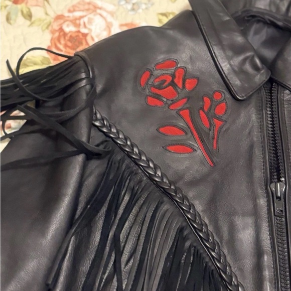 Women’s Black Fringe Leather Biker Motorcycle Jacket Rose Pattern Size Large - Picture 6 of 14